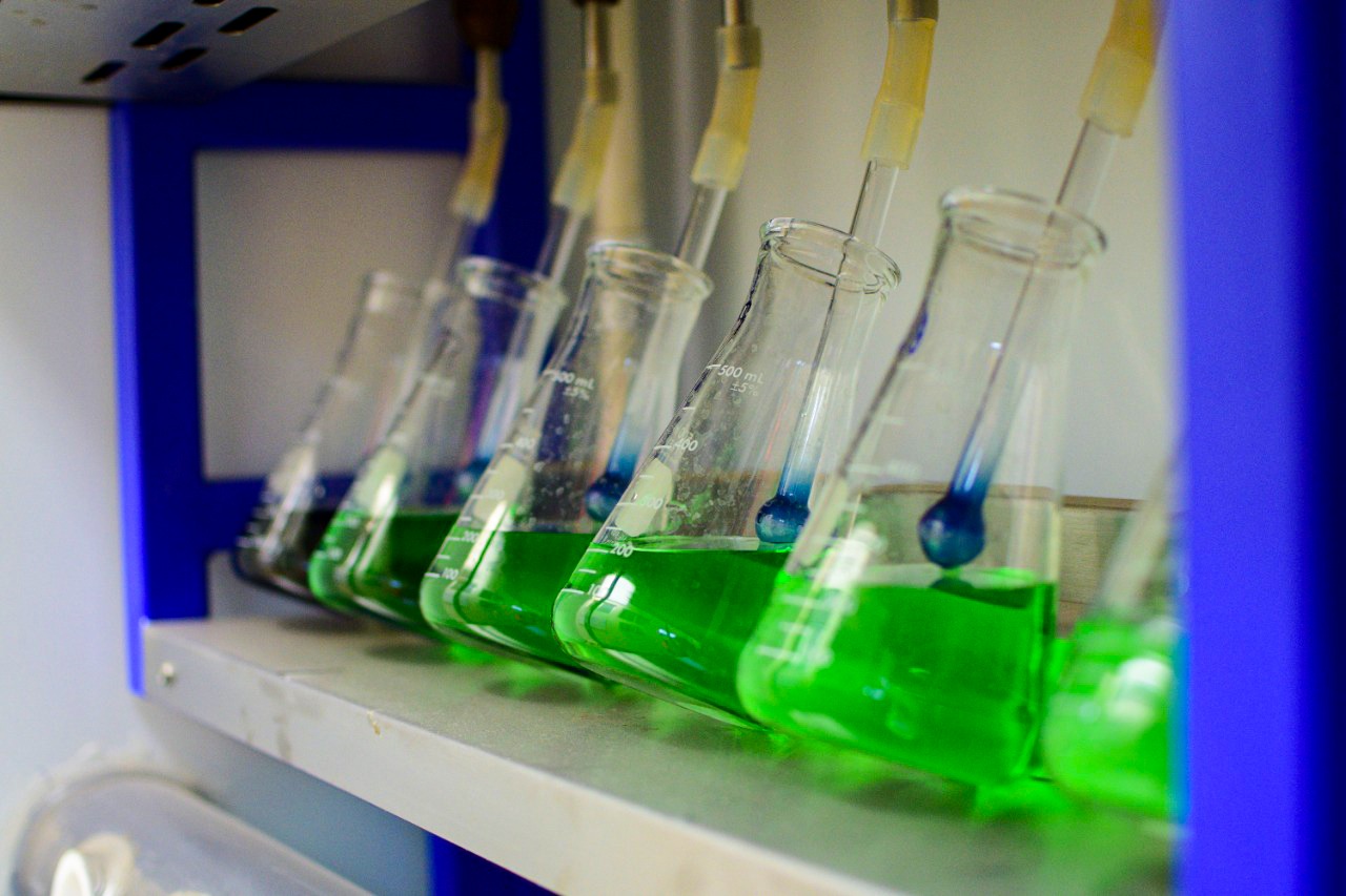 ES LABORATORIO DE PROCESOS DE CESPM RECONOCIDO POR LA EXCELENCIA EN RESULTADOS Y ENSAYOS DE APTITUD 2022