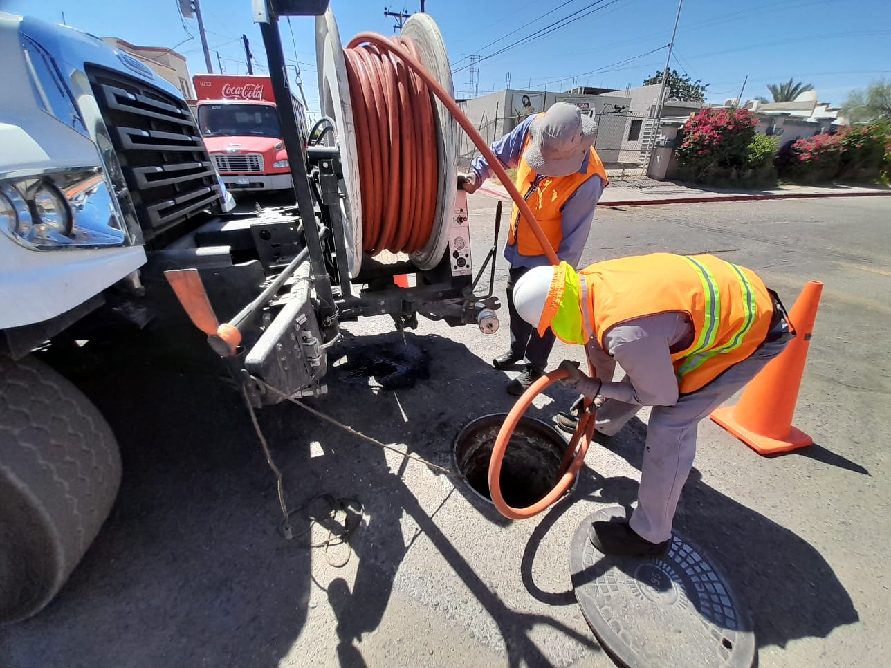 REALIZA CESPM JORNADA DE DESAZOLVE EN FRACCIONAMIENTO VILLA FLORIDA 