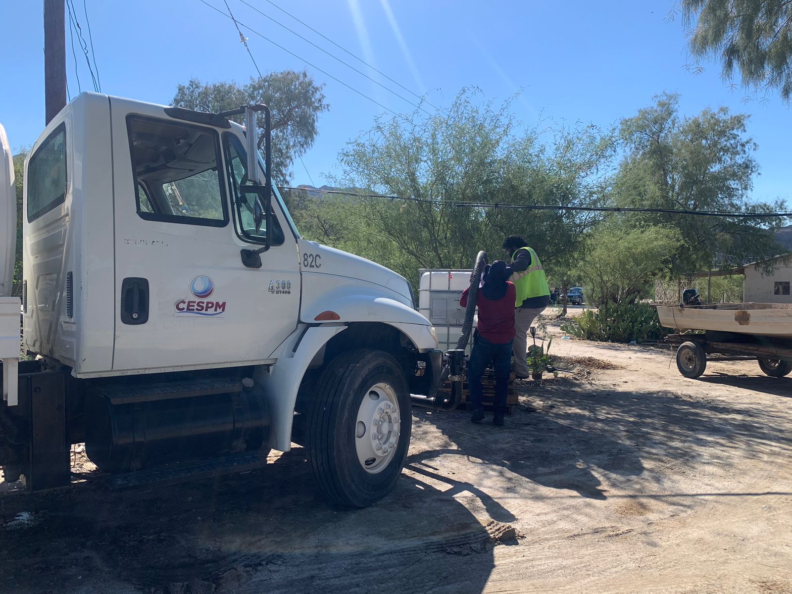 BRINDA CESPM AYUDA A COMUNIDAD INDÍGENA CUCAPAH EL MAYOR TRAS LA TORMENTA HILARY 
