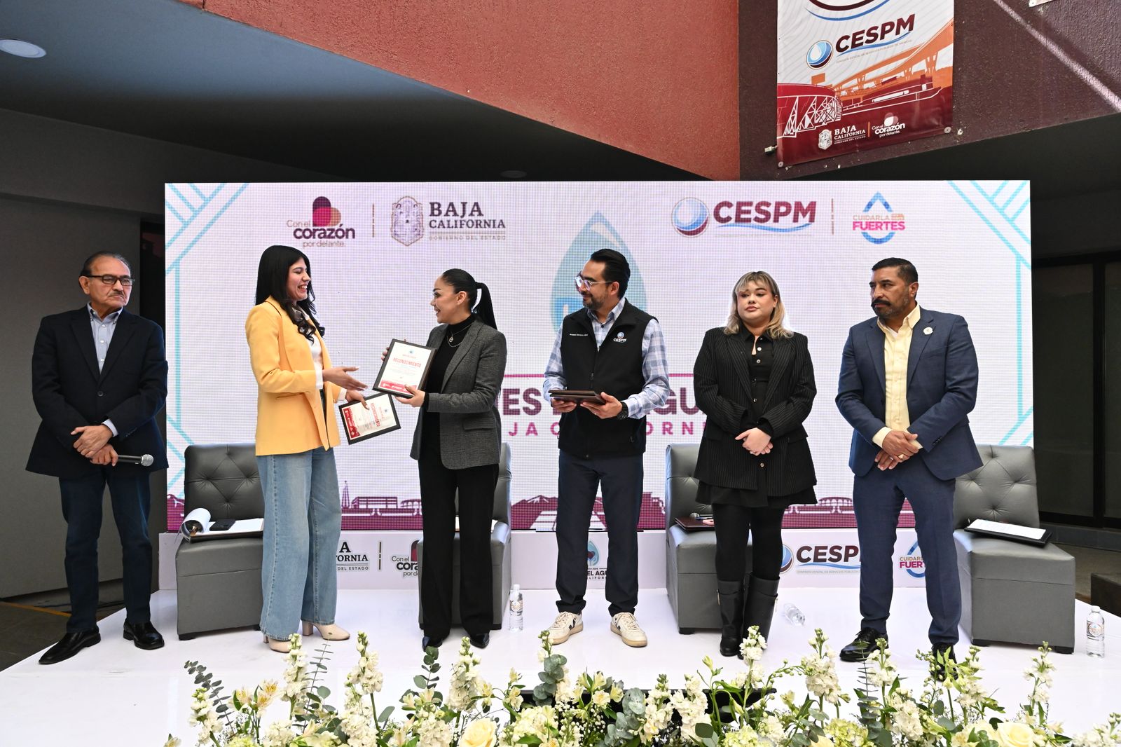 DIPUTADOS IMPULSAN LA CONCIENTIZACIÓN    SOBRE EL AGUA EN CONFERENCIA MAGISTRAL