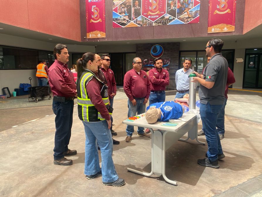CESPM CAPACITÓ A PERSONAL OPERATIVO EN RESPUESTA INICIAL A EMERGENCIAS POR TRAUMA